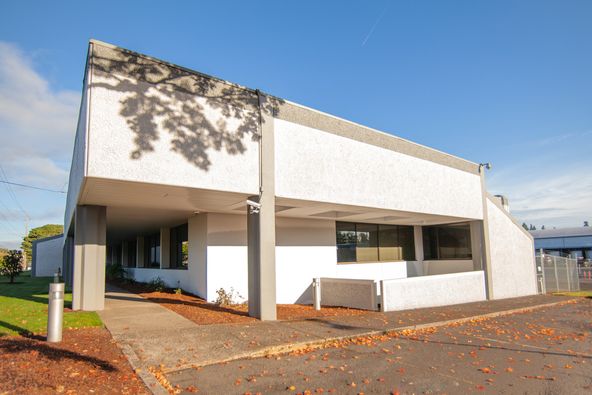 6433 SE Lake Rd, Milwaukie, OR 97222